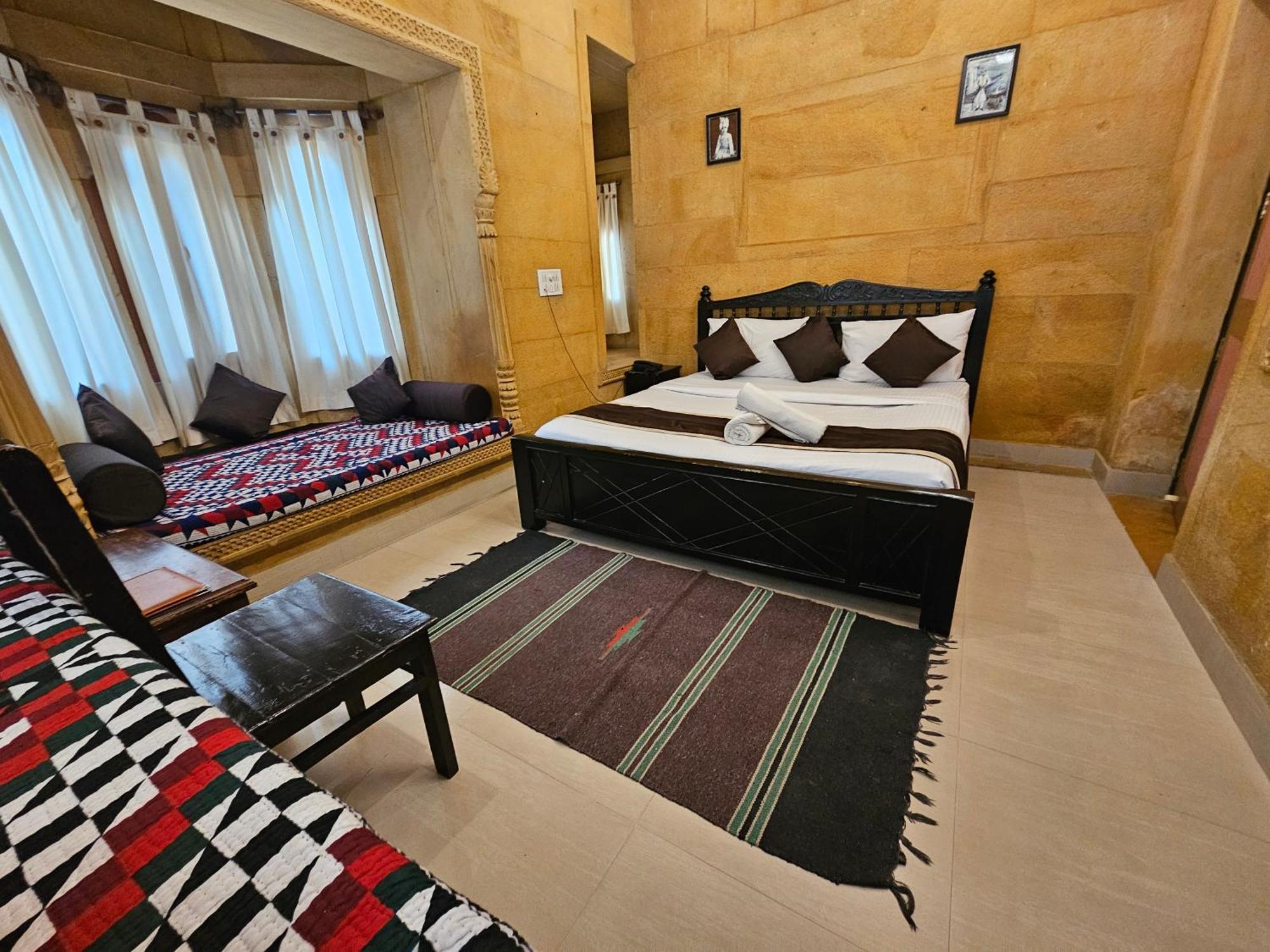 Hotel Royal Haveli Jaisalmer Exterior foto